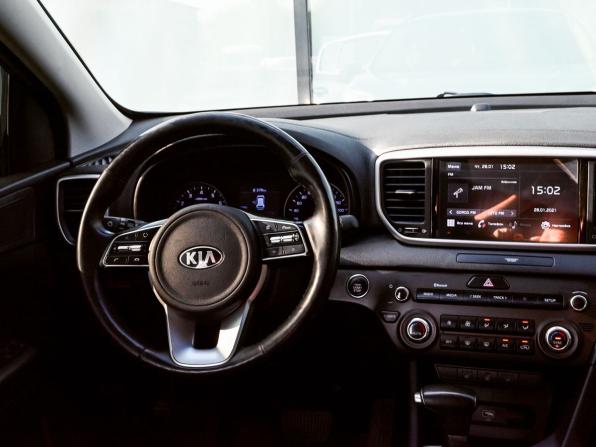 Kia Sportage IV Рестайлинг с пробегом 2021 года, цена 2 600 111 рублей, 56000 км, внедорожник, Автокод Объявления