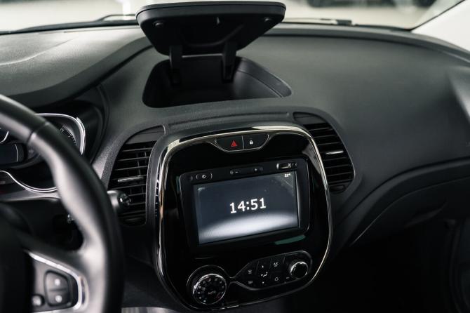 Renault Kaptur I Рестайлинг с пробегом 2021 года, цена 1 200 000 рублей, 145432 км, внедорожник, Автокод Объявления