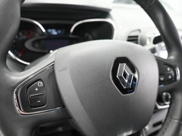 Renault Kaptur I с пробегом 2019 года, цена 1 499 900 рублей, 97000 км, внедорожник, Автокод Объявления