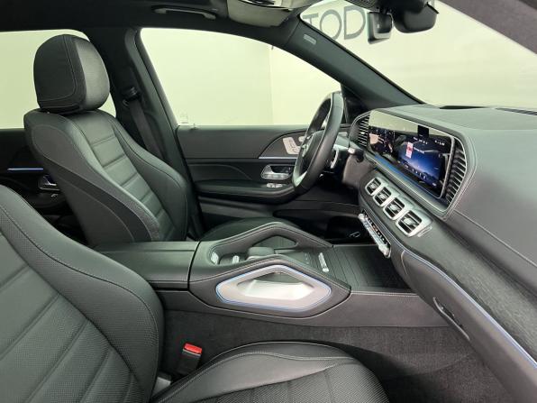 Mercedes-Benz GLS II (X167) Рестайлинг с пробегом 2023 года, цена 12 100 000 рублей, 66084 км, внедорожник, Автокод Объявления