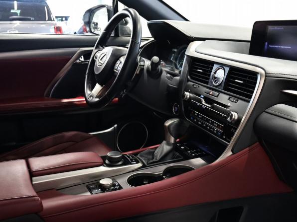 Lexus RX IV с пробегом 2017 года, цена 3 998 000 рублей, 138754 км, внедорожник, Автокод Объявления