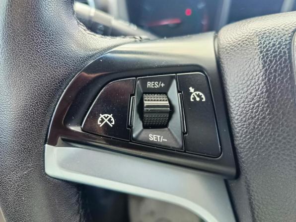 Chevrolet Orlando I с пробегом 2011 года, цена 966 000 рублей, 297825 км, минивэн, Автокод Объявления