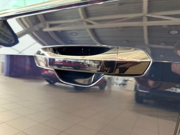 Audi A8 IV (D5) Рестайлинг с пробегом 2022 года, цена 7 985 900 рублей, 17694 км, седан, Автокод Объявления