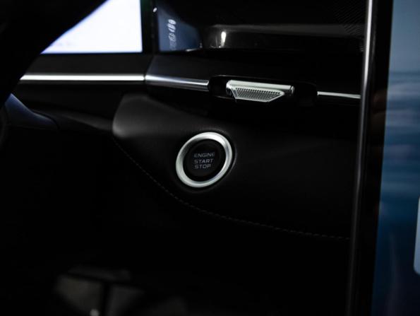 Geely Preface I с пробегом 2024 года, цена 2 719 700 рублей, 30601 км, седан, Автокод Объявления