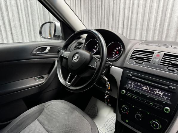 Skoda Yeti I с пробегом 2014 года, цена 890 000 рублей, 174303 км, внедорожник, Автокод Объявления