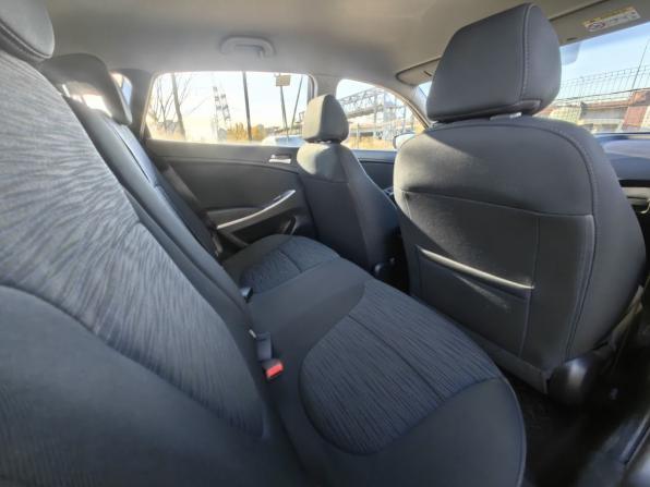 Hyundai Solaris I Рестайлинг с пробегом 2016 года, цена 829 000 рублей, 170000 км, хэтчбек, Автокод Объявления