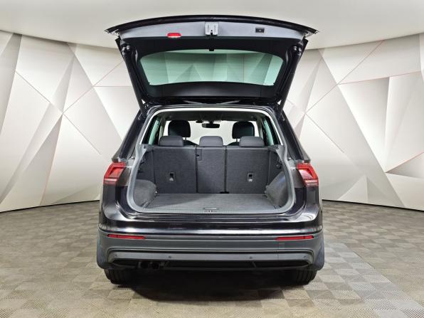 Volkswagen Tiguan II с пробегом 2017 года, цена 2 355 000 рублей, 137298 км, внедорожник, Автокод Объявления
