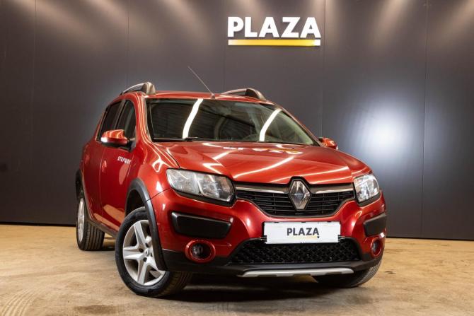 Renault Sandero II с пробегом 2015 года, цена 999 000 рублей, 114784 км, хэтчбек, Автокод Объявления