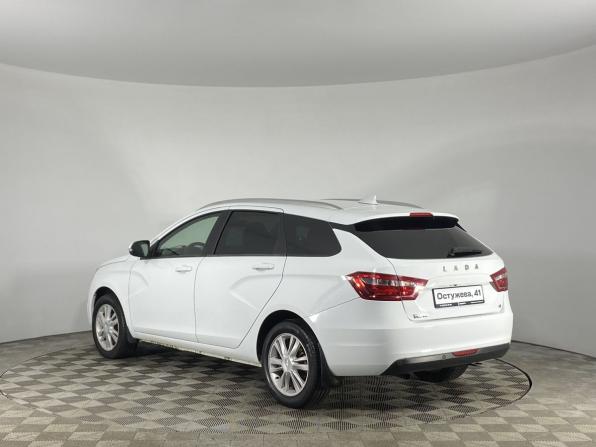 Lada (ВАЗ) Vesta I с пробегом 2018 года, цена 990 000 рублей, 79313 км, универсал, Автокод Объявления