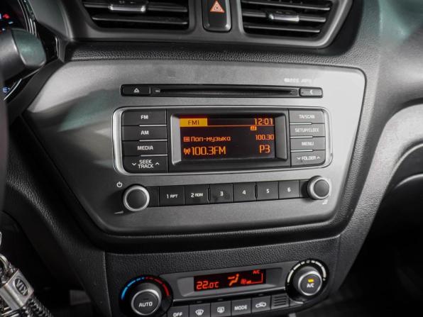 Kia Rio III Рестайлинг с пробегом 2015 года, цена 1 199 000 рублей, 93123 км, седан, Автокод Объявления