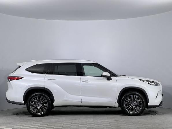 Toyota Highlander IV (XU70) с пробегом 2026 года, цена 6 189 000 рублей, 74 км, внедорожник, Автокод Объявления