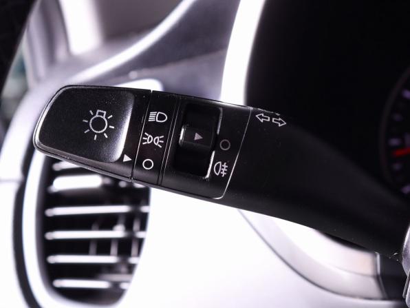 Kia Rio IV Рестайлинг с пробегом 2021 года, цена 1 390 000 рублей, 144500 км, седан, Автокод Объявления