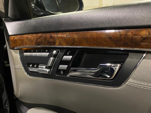 Mercedes-Benz S-Класс V (W221) с пробегом 2006 года, цена 1 000 000 рублей, 323093 км, седан, Автокод Объявления