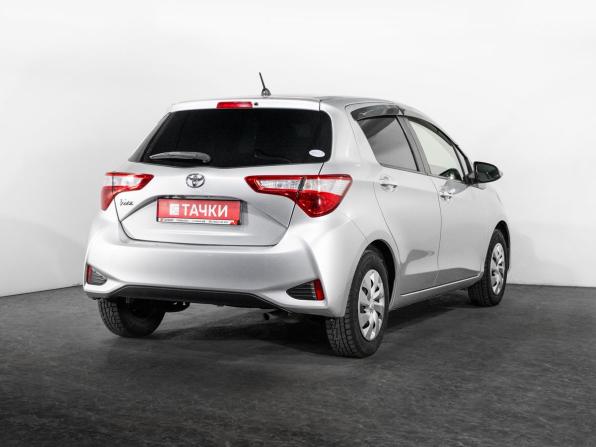 Toyota Vitz III (XP130) Рестайлинг 2 с пробегом 2018 года, цена 830 500 рублей, 108029 км, хэтчбек, Автокод Объявления