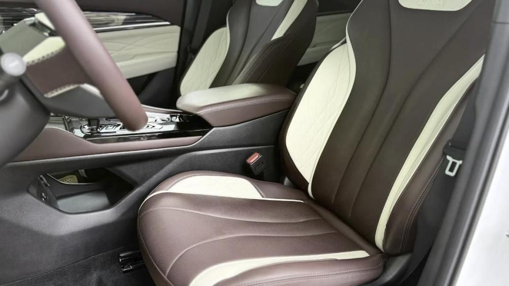 Geely Monjaro I Ставрополь  - изображение 18