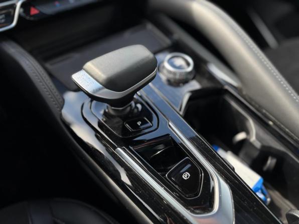 Geely Monjaro I с пробегом 2024 года, цена 3 620 000 рублей, 55000 км, внедорожник, Автокод Объявления