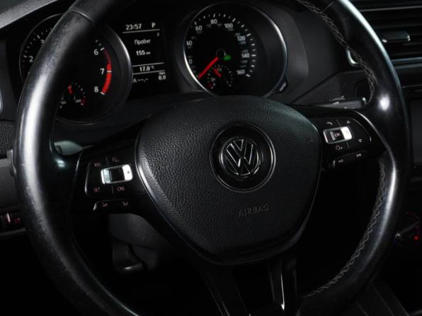 Volkswagen Jetta VI Рестайлинг с пробегом 2016 года, цена 1 450 000 рублей, 151487 км, седан, Автокод Объявления