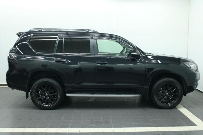 Toyota Land Cruiser Prado 150 Series Рестайлинг 3 с пробегом 2022 года, цена 6 656 000 рублей, 110900 км, внедорожник, Автокод Объявления