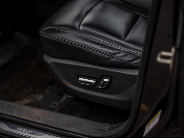 Geely Atlas I с пробегом 2020 года, цена 1 470 000 рублей, 145687 км, внедорожник, Автокод Объявления