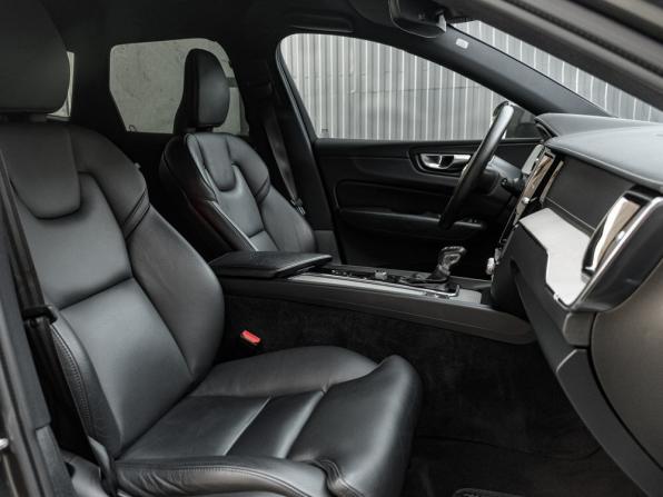 Volvo XC60 II с пробегом 2021 года, цена 3 450 000 рублей, 147169 км, внедорожник, Автокод Объявления