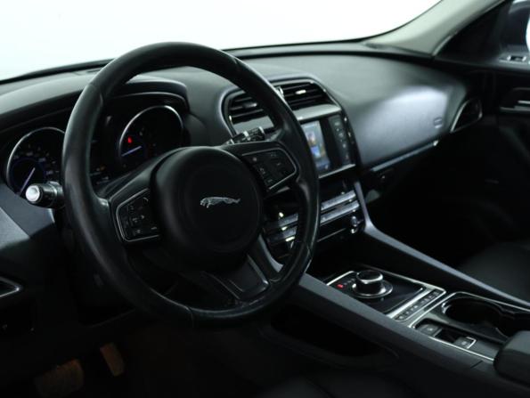 Jaguar F-Pace I с пробегом 2016 года, цена 1 960 000 рублей, 187392 км, внедорожник, Автокод Объявления