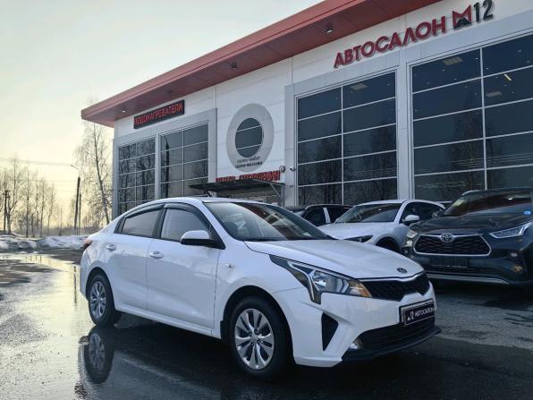 Kia Rio IV Рестайлинг с пробегом 2021 года, цена 1 549 900 рублей, 22000 км, седан, Автокод Объявления