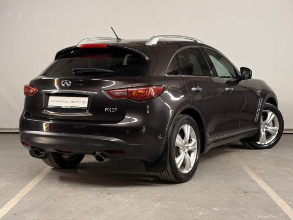 Infiniti FX II (S51) с пробегом 2010 года, цена 1 759 000 рублей, 197840 км, внедорожник, Автокод Объявления