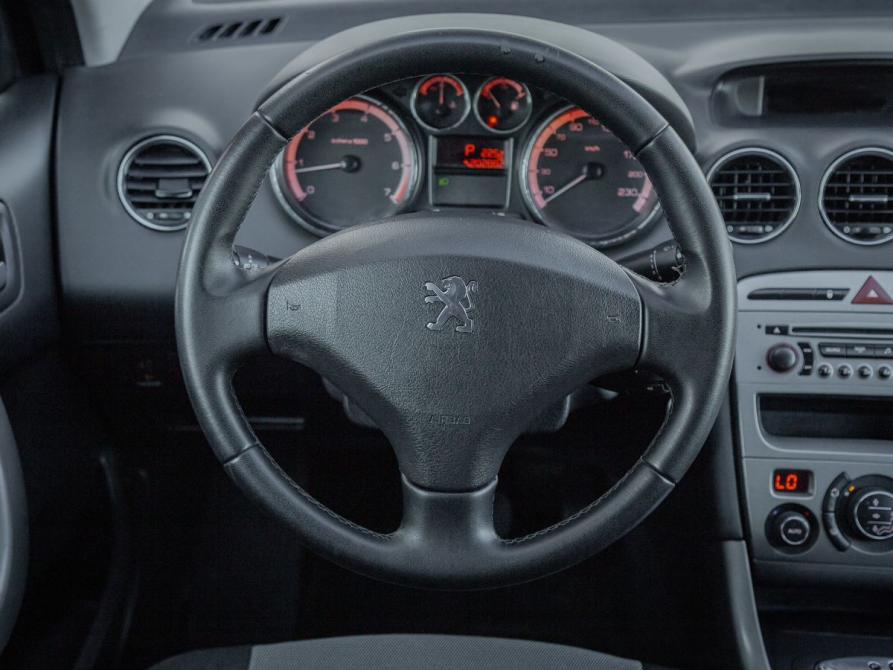 Peugeot 308 I Тюмень  - изображение 9