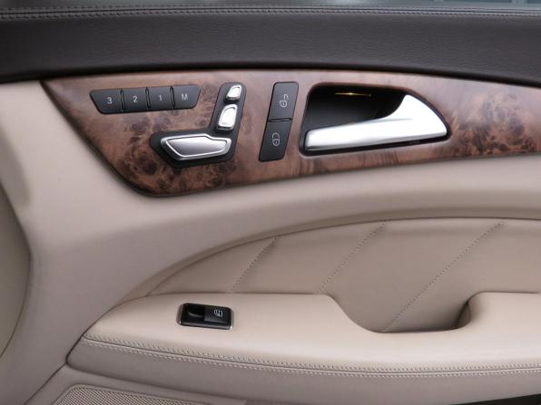 Mercedes-Benz CLS II (C218) Рестайлинг с пробегом 2014 года, цена 3 170 000 рублей, 129000 км, седан, Автокод Объявления