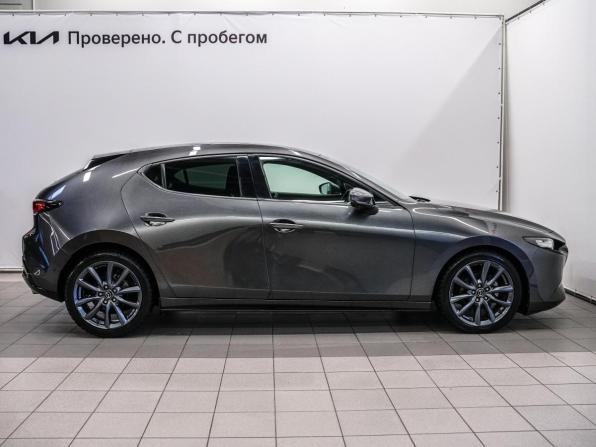 Mazda 3 IV (BP) с пробегом 2019 года, цена 1 710 000 рублей, 57889 км, хэтчбек, Автокод Объявления