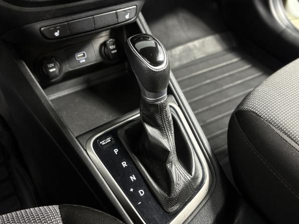 Hyundai Solaris II с пробегом 2019 года, цена 1 439 000 рублей, 96262 км, седан, Автокод Объявления