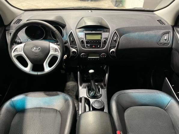 Hyundai ix35 I с пробегом 2012 года, цена 950 000 рублей, 174252 км, внедорожник, Автокод Объявления