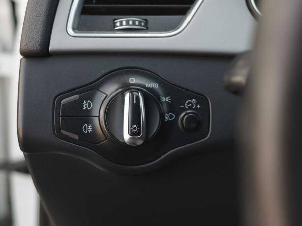 Audi A4 IV (B8) Рестайлинг с пробегом 2014 года, цена 1 590 000 рублей, 401908 км, седан, Автокод Объявления