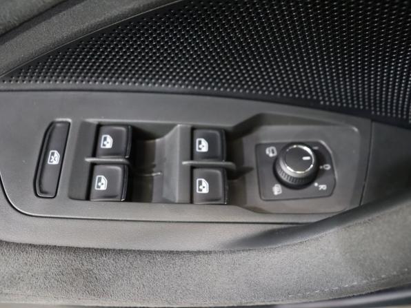 Volkswagen Tiguan III (China Market) с пробегом 2025 года, цена 4 675 000 рублей, 13408 км, внедорожник, Автокод Объявления