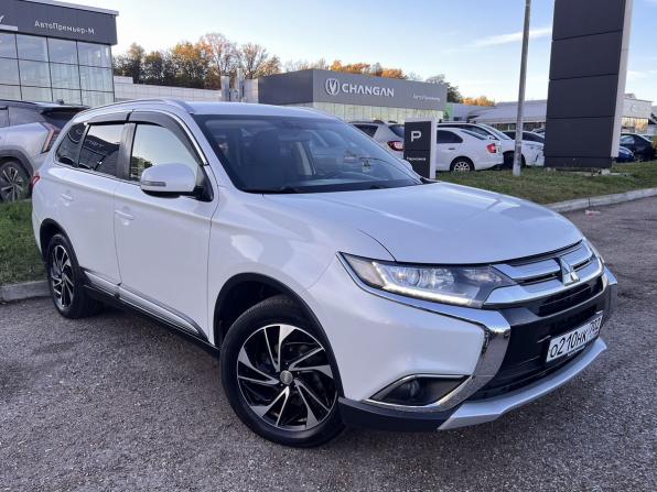 Mitsubishi Outlander III Рестайлинг 2 с пробегом 2018 года, цена 1 690 000 рублей, 141225 км, внедорожник, Автокод Объявления