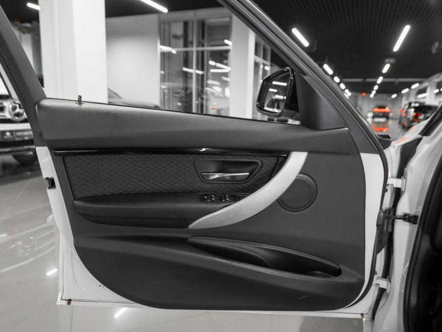 BMW 3 серии VI (F3x) Рестайлинг Москва  - изображение 19