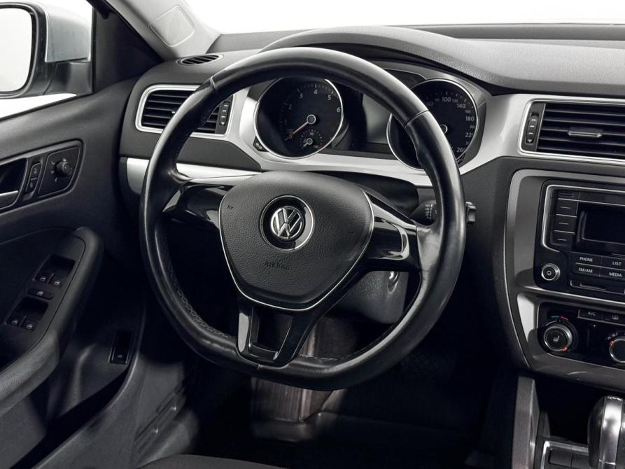 Volkswagen Jetta VI Рестайлинг Санкт-Петербург  - изображение 16