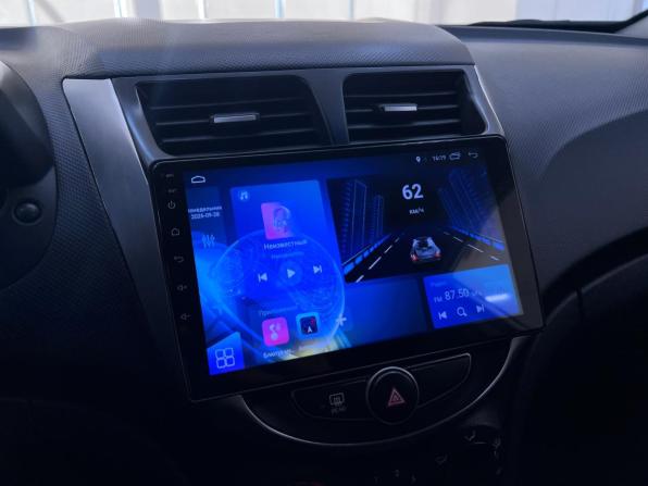 Hyundai Solaris I с пробегом 2014 года, цена 820 000 рублей, 177695 км, седан, Автокод Объявления