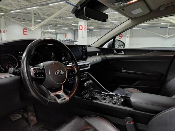 Kia K5 III с пробегом 2021 года, цена 2 050 000 рублей, 203500 км, седан, Автокод Объявления