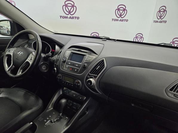 Hyundai ix35 I Рестайлинг с пробегом 2013 года, цена 1 127 000 рублей, 187423 км, внедорожник, Автокод Объявления