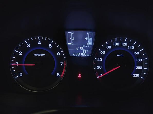 Hyundai Solaris I Рестайлинг с пробегом 2014 года, цена 615 000 рублей, 238780 км, седан, Автокод Объявления