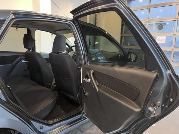 Lada (ВАЗ) Granta I с пробегом 2014 года, цена 250 000 рублей, 131554 км, лифтбек, Автокод Объявления