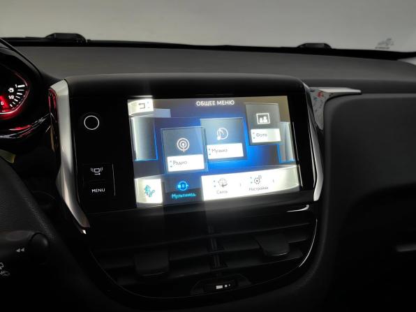 Peugeot 208 I с пробегом 2013 года, цена 619 000 рублей, 115987 км, хэтчбек, Автокод Объявления