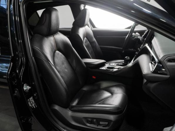 Toyota Camry VIII (XV70) Рестайлинг с пробегом 2023 года, цена 3 400 000 рублей, 100833 км, седан, Автокод Объявления