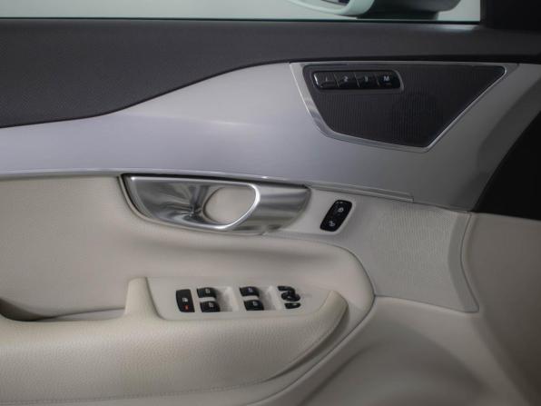 Volvo XC90 II с пробегом 2018 года, цена 2 777 000 рублей, 150343 км, внедорожник, Автокод Объявления