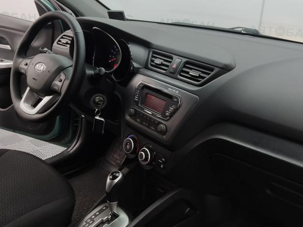 Kia Rio III с пробегом 2013 года, цена 896 000 рублей, 72842 км, хэтчбек, Автокод Объявления