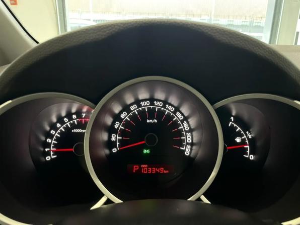 Kia Venga I с пробегом 2012 года, цена 900 000 рублей, 103349 км, компактвэн, Автокод Объявления