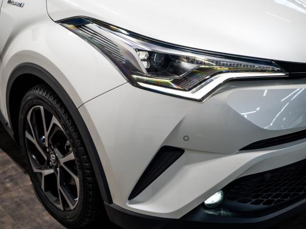 Toyota C-HR I с пробегом 2018 года, цена 2 075 000 рублей, 95166 км, внедорожник, Автокод Объявления