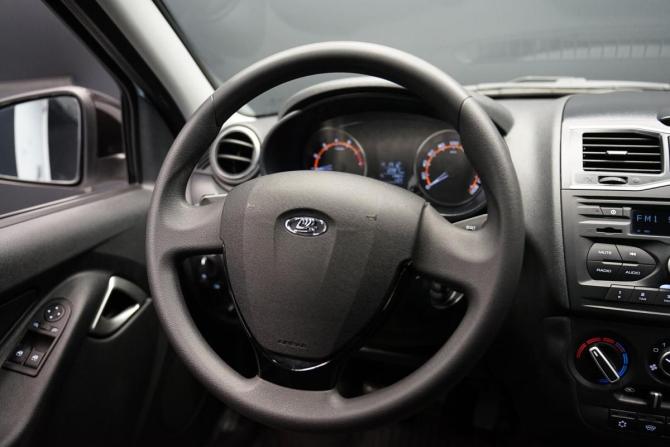 Lada (ВАЗ) Granta I Рестайлинг с пробегом 2024 года, цена 1 045 000 рублей, 12500 км, седан, Автокод Объявления