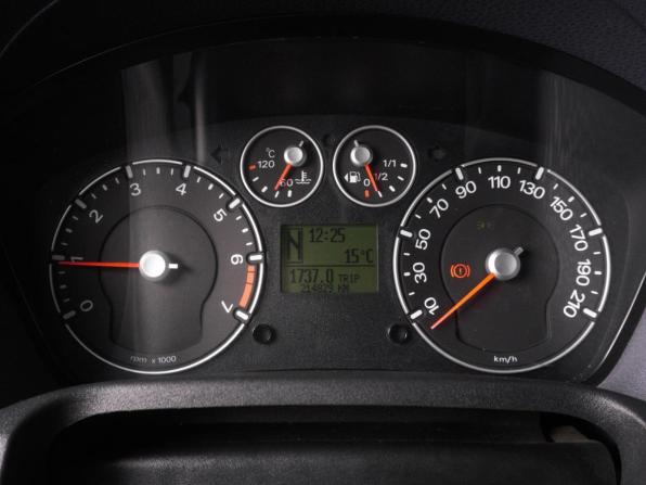 Ford Fiesta Mk5 с пробегом 2008 года, цена 650 000 рублей, 214829 км, хэтчбек, Автокод Объявления